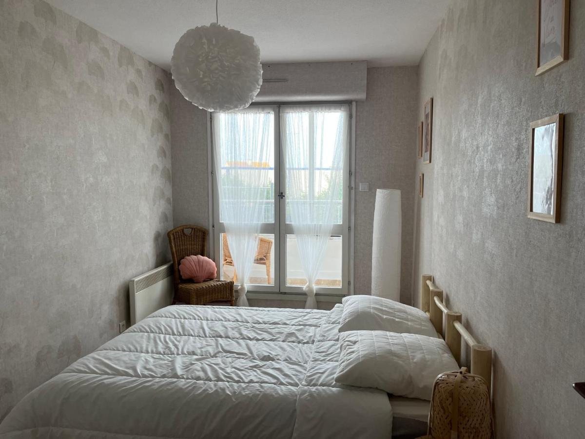 Apartment L'escale Ensoleillee, 2 Pieces Sur Le Port Proche Juno *